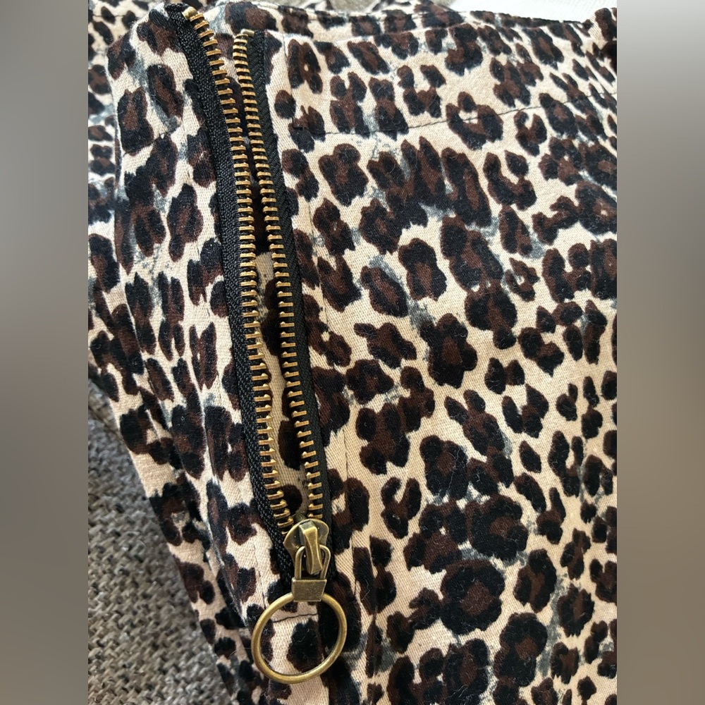 HAYDEN LOS ANGELES Black and Tan Animal Print Pants. Size Medium. - Picture 3 of 9